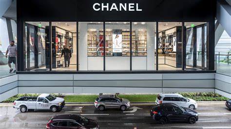 dc Chanel shop video